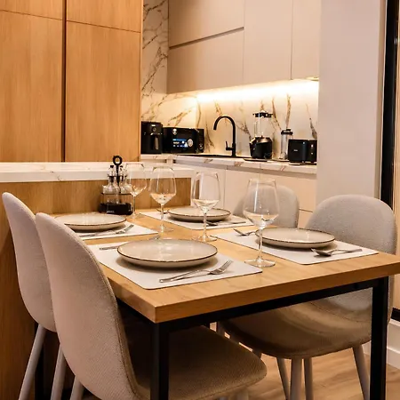 Lejlighed Labiatan Luxury
