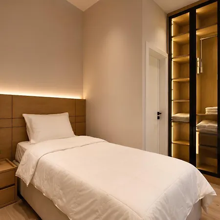 Lejlighed Labiatan Luxury