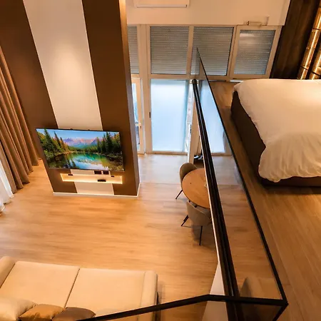 Lejlighed Labiatan Luxury