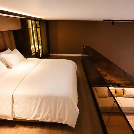 Labiatan Luxury *