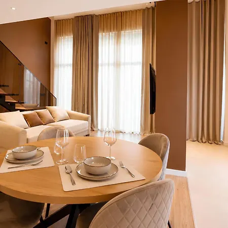 Lejlighed Labiatan Luxury *