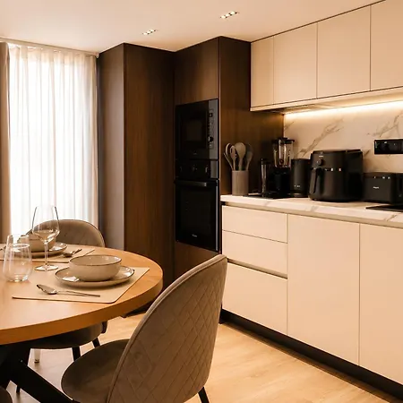 Lejlighed Labiatan Luxury