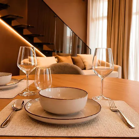 Lejlighed Labiatan Luxury *